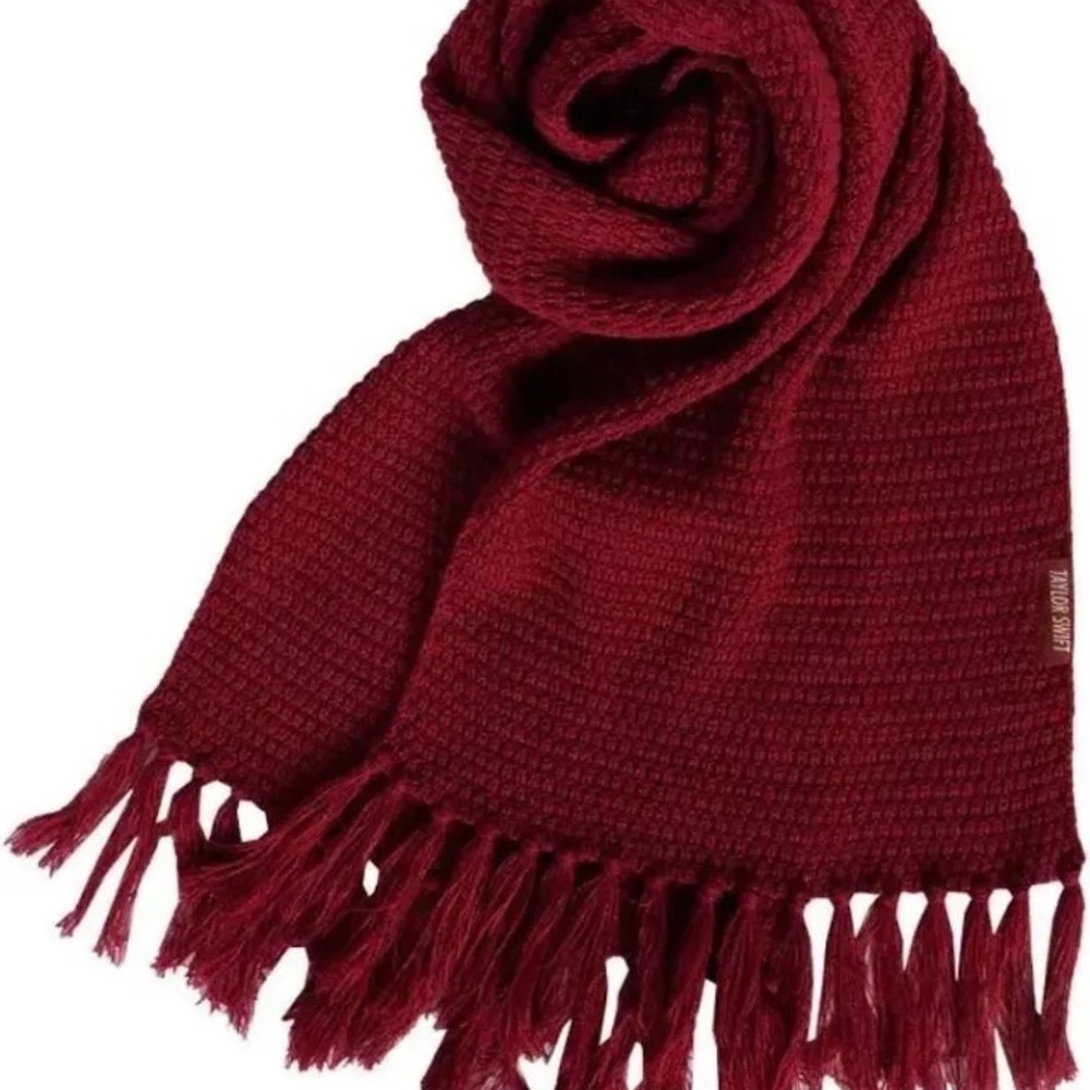 TAYLOR SWIFT THE ALL TOO WELL KNIT SCARF (Official Merch)